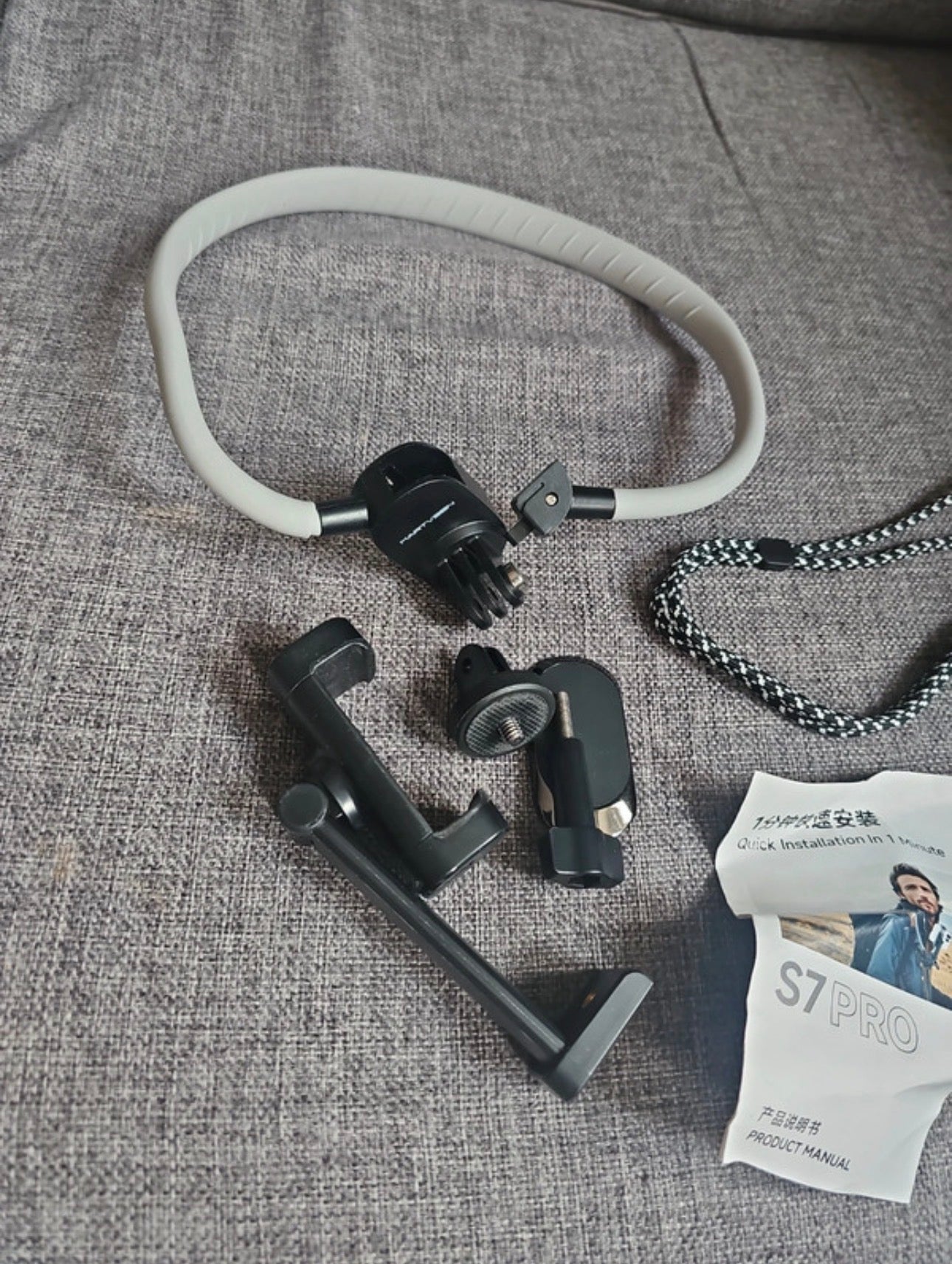 First View Shot Neck Selfie Holder