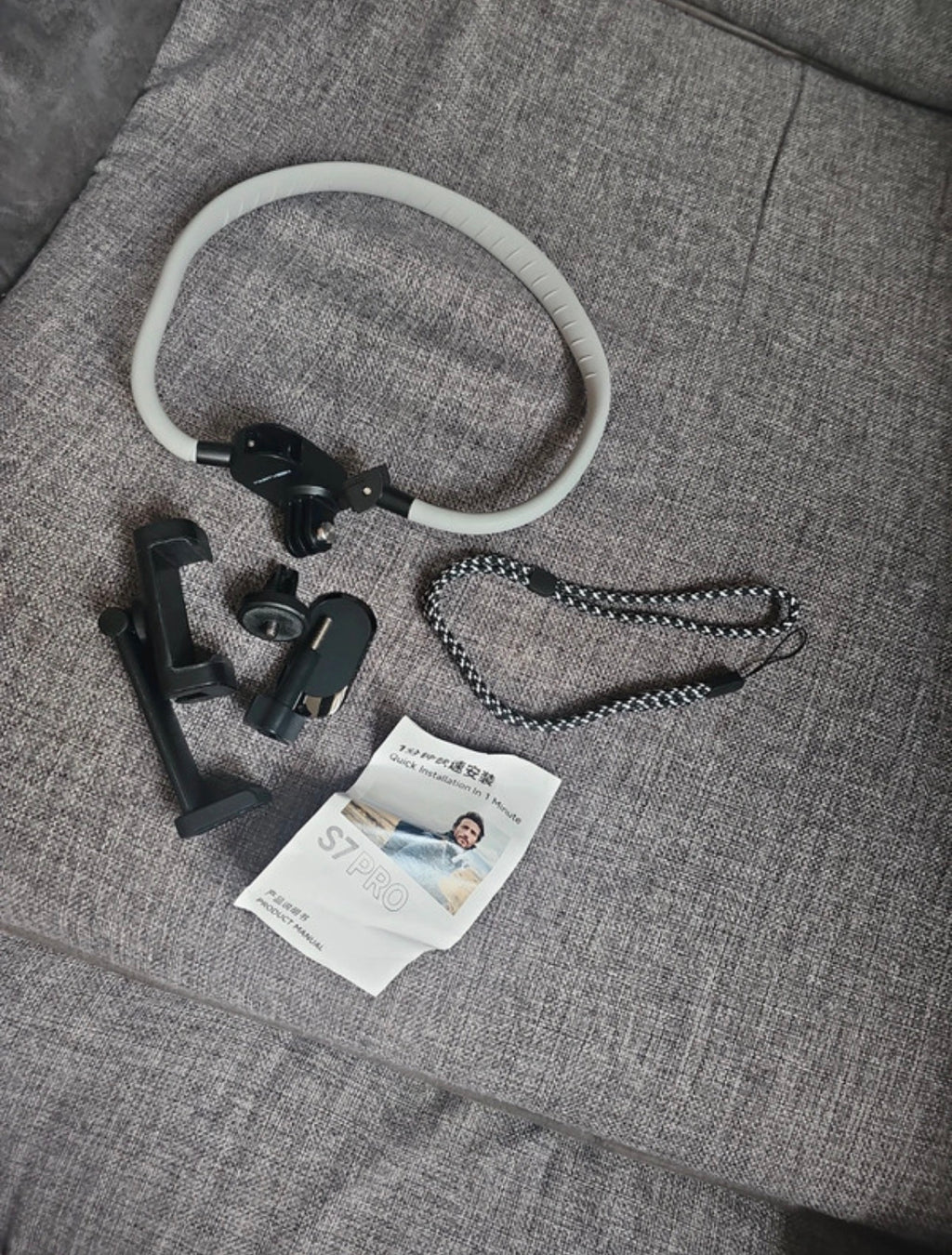 First View Shot Neck Selfie Holder